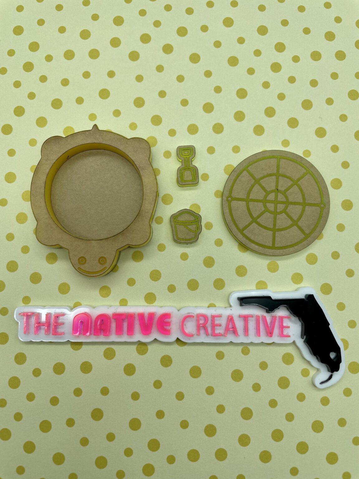 Turtle Sandbox Shaker EXCLUSIVE Topper Phone Grip / Pendant / Keychain / Badge  Reel Silicone Mold for Resin Crafting* Made to order - The Native Creative
