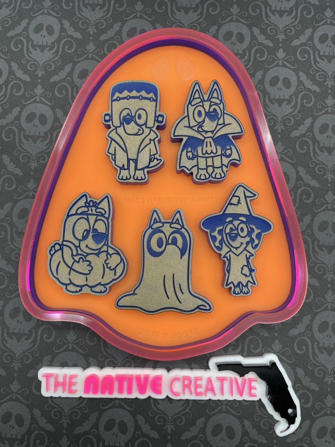 Halloween Spooky Pups Pendants / Phone Grip / Badge Reel / Keychain  Silicone Mold for Resin Crafting *Made to order - The Native Creative